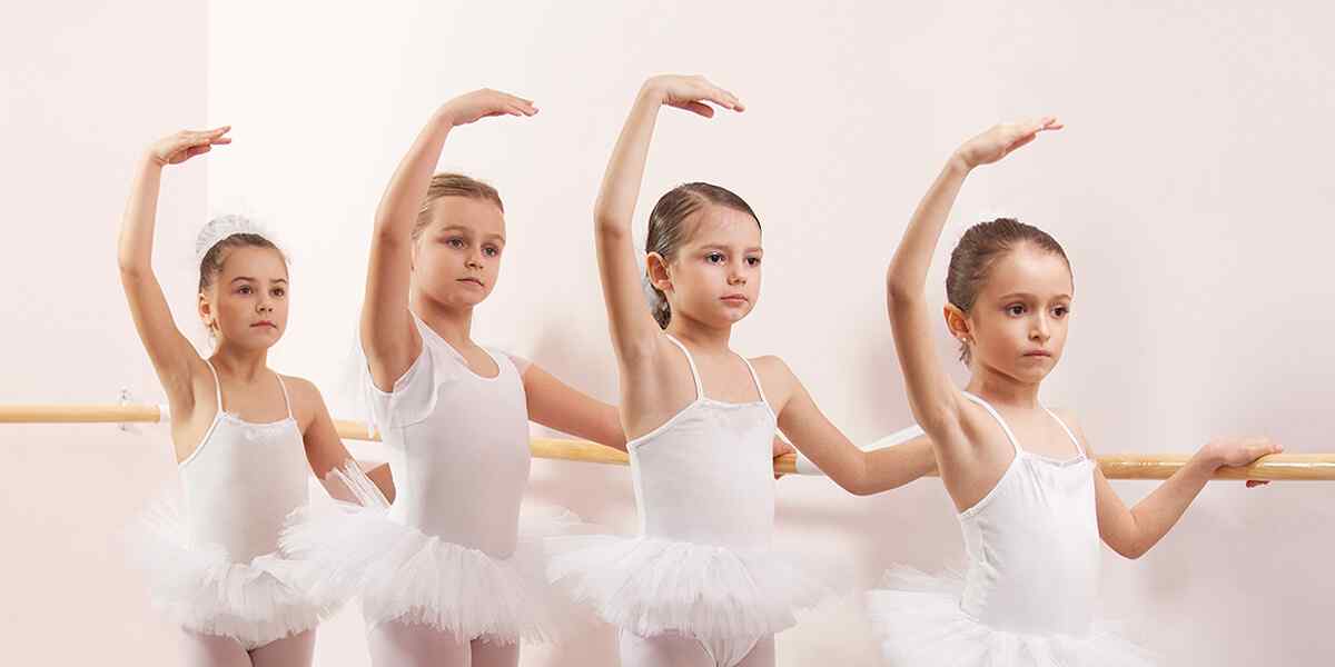 https://forteakademi.com/wp-content/uploads/2019/04/inner_dance_03.jpg